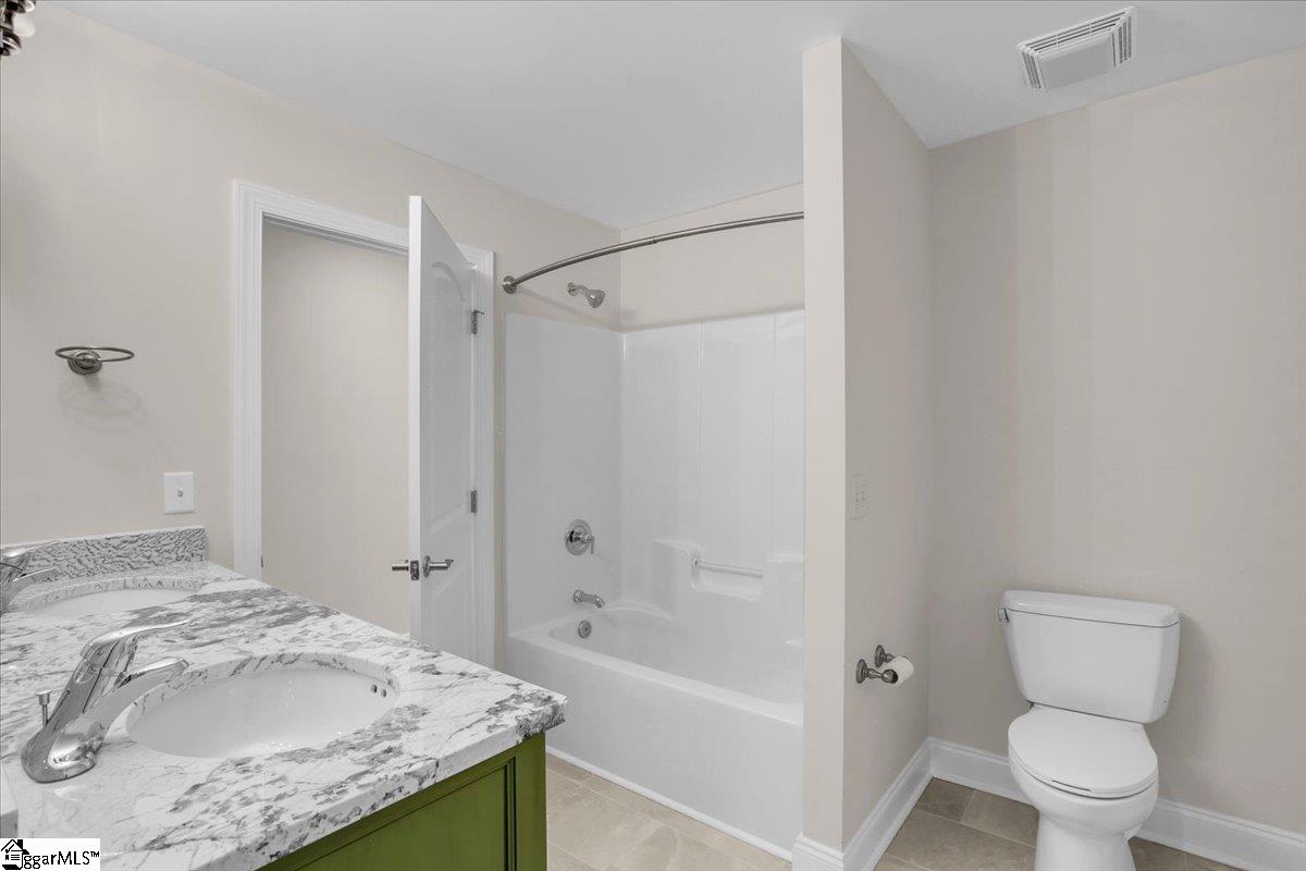 24 Bay Point Way Taylors, SC 29687 - Photo 36 of 50 Gallery Image 36