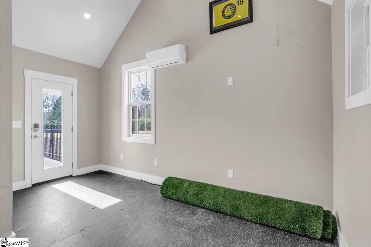 24 Bay Point Way Taylors, SC 29687 - Photo 37 of 50 Gallery Image 37