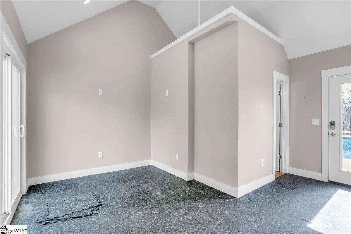 24 Bay Point Way Taylors, SC 29687 - Photo 38 of 50 Gallery Image 38