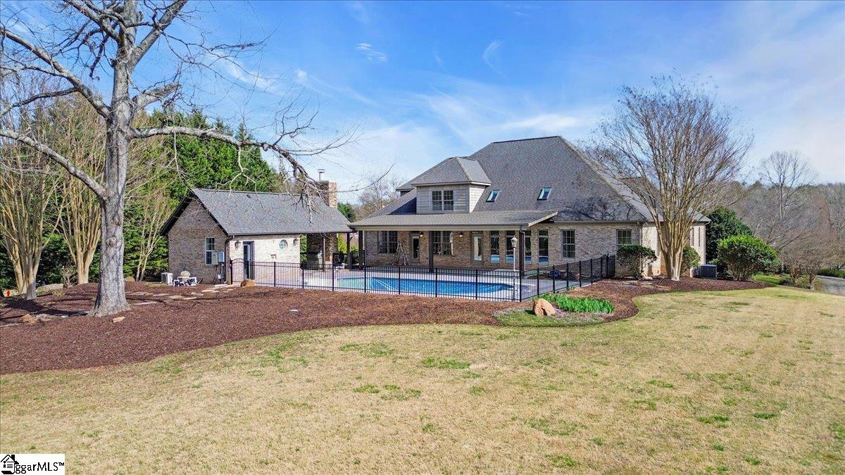 24 Bay Point Way Taylors, SC 29687 - Photo 5 of 50 Gallery Image 5