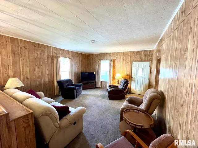 $105,000 | 261 Ullin Avenue, Ullin, IL 62992