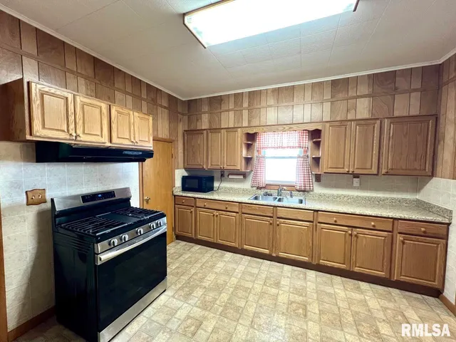 $105,000 | 261 Ullin Avenue, Ullin, IL 62992