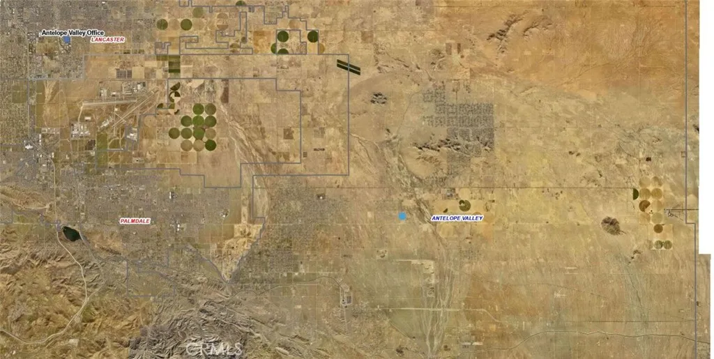 0 R12 Sun Village Los Angeles, CA 90007 - Photo 7 of 9 a bathroom with a shower