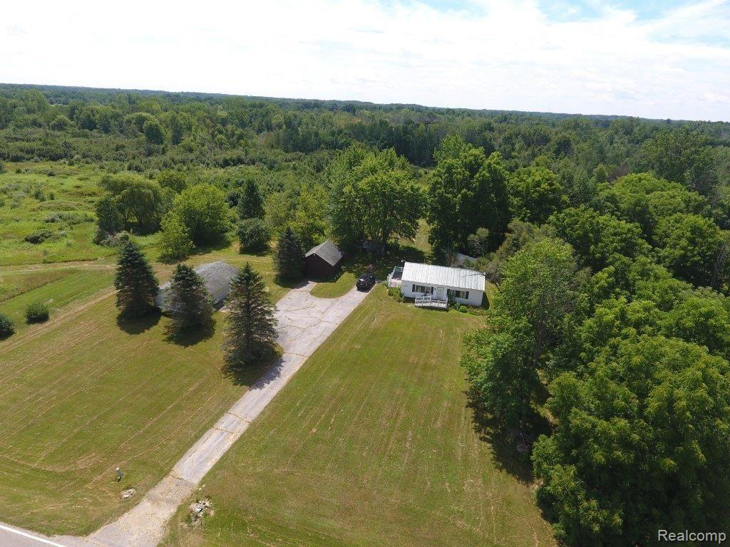 4589 Arbela Road Millington, MI 48746 - Photo 3 of 20 IMG-4809.JPG