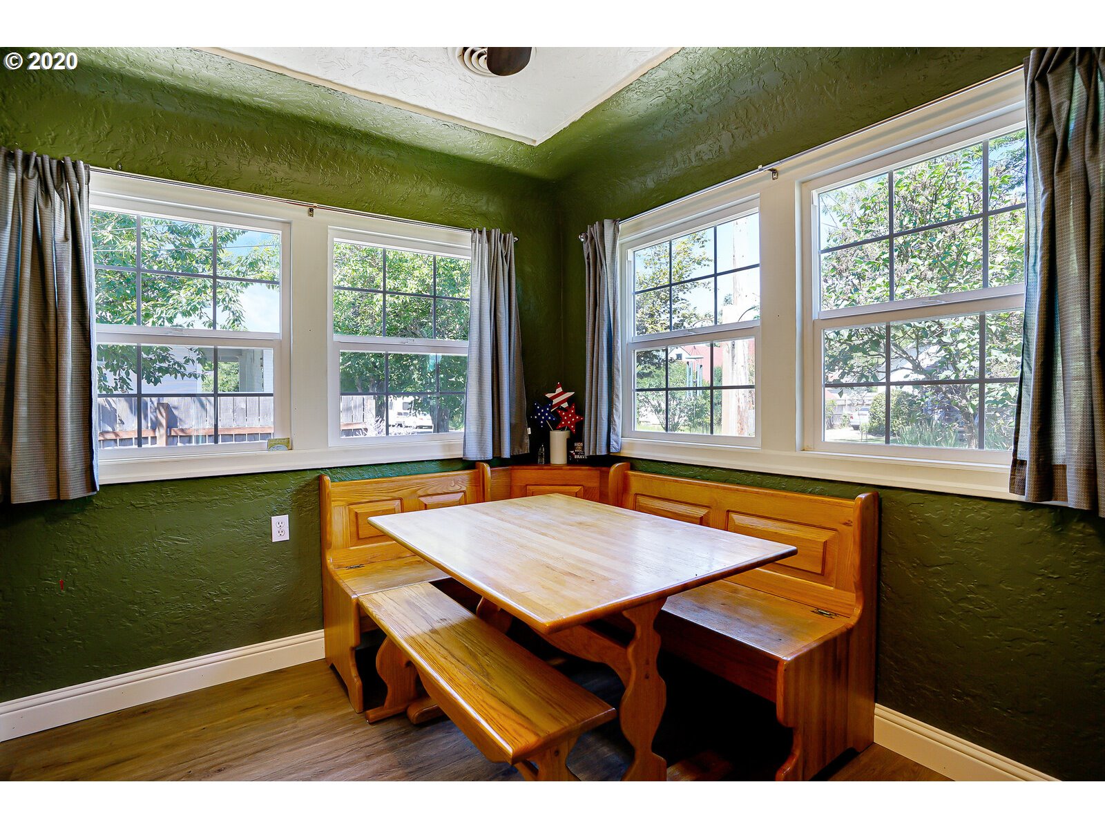 712 Walnut Street Lebanon, OR 97355 - Photo 17 of 32 Gallery Image 17