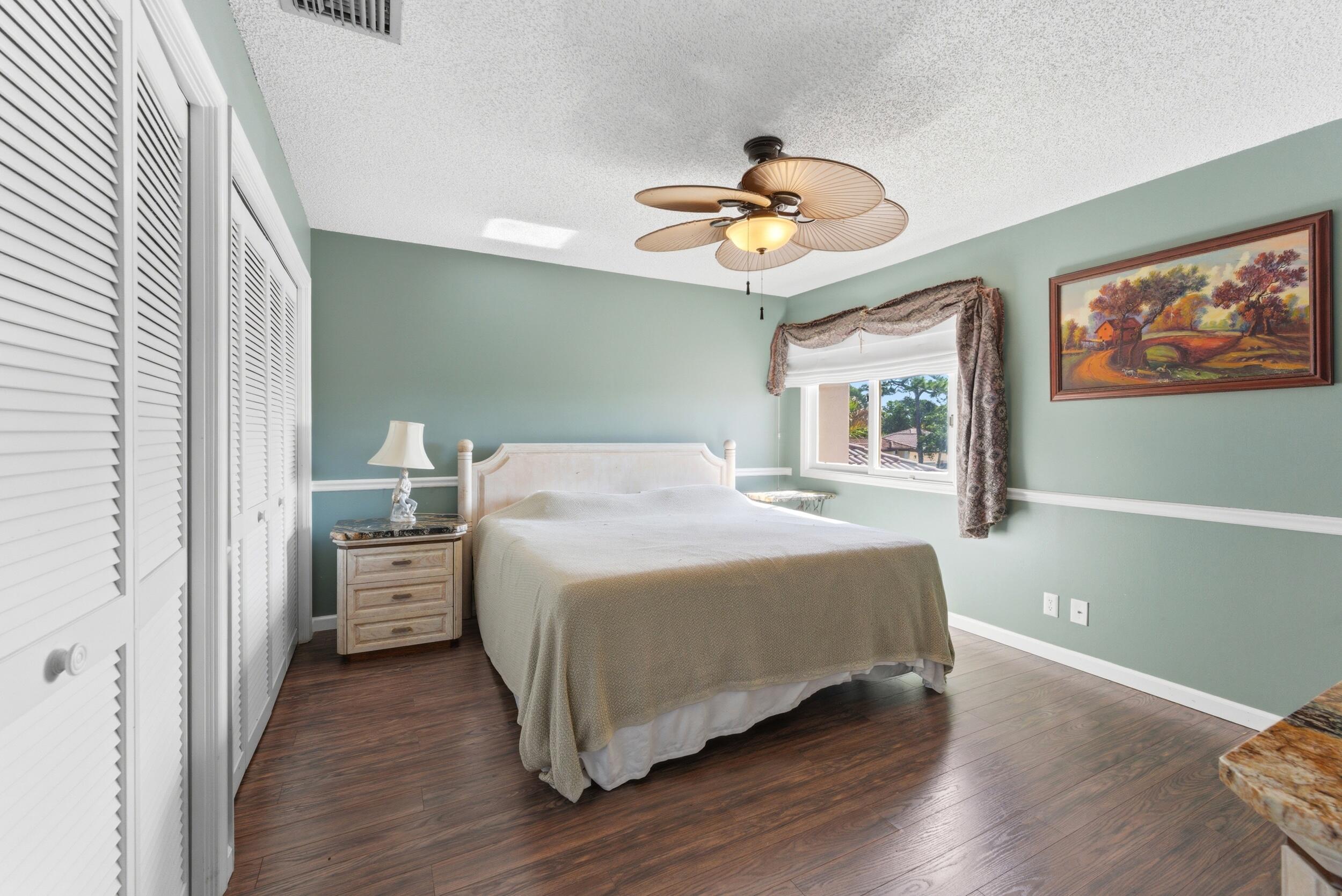 5370 Southeast Merion Way Stuart, FL 34997 - Photo 15 of 32 16_5370_se_merion_way_012