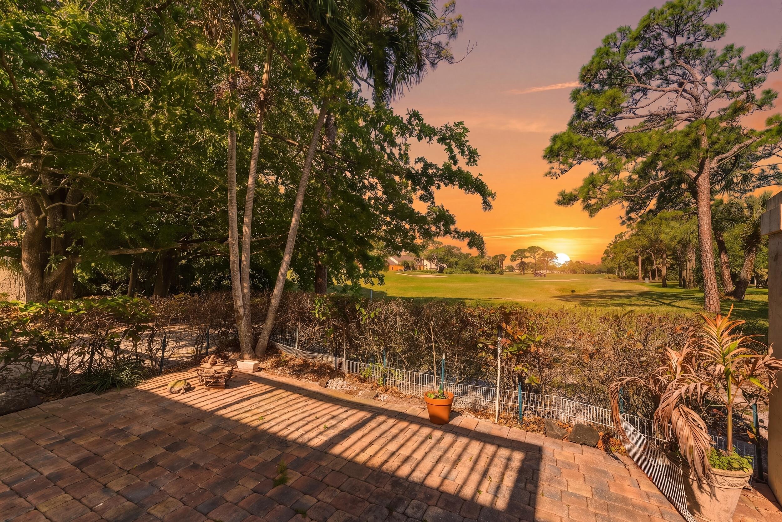 5370 Southeast Merion Way Stuart, FL 34997 - Photo 2 of 32 5_5370_se_merion_way_001 - vt