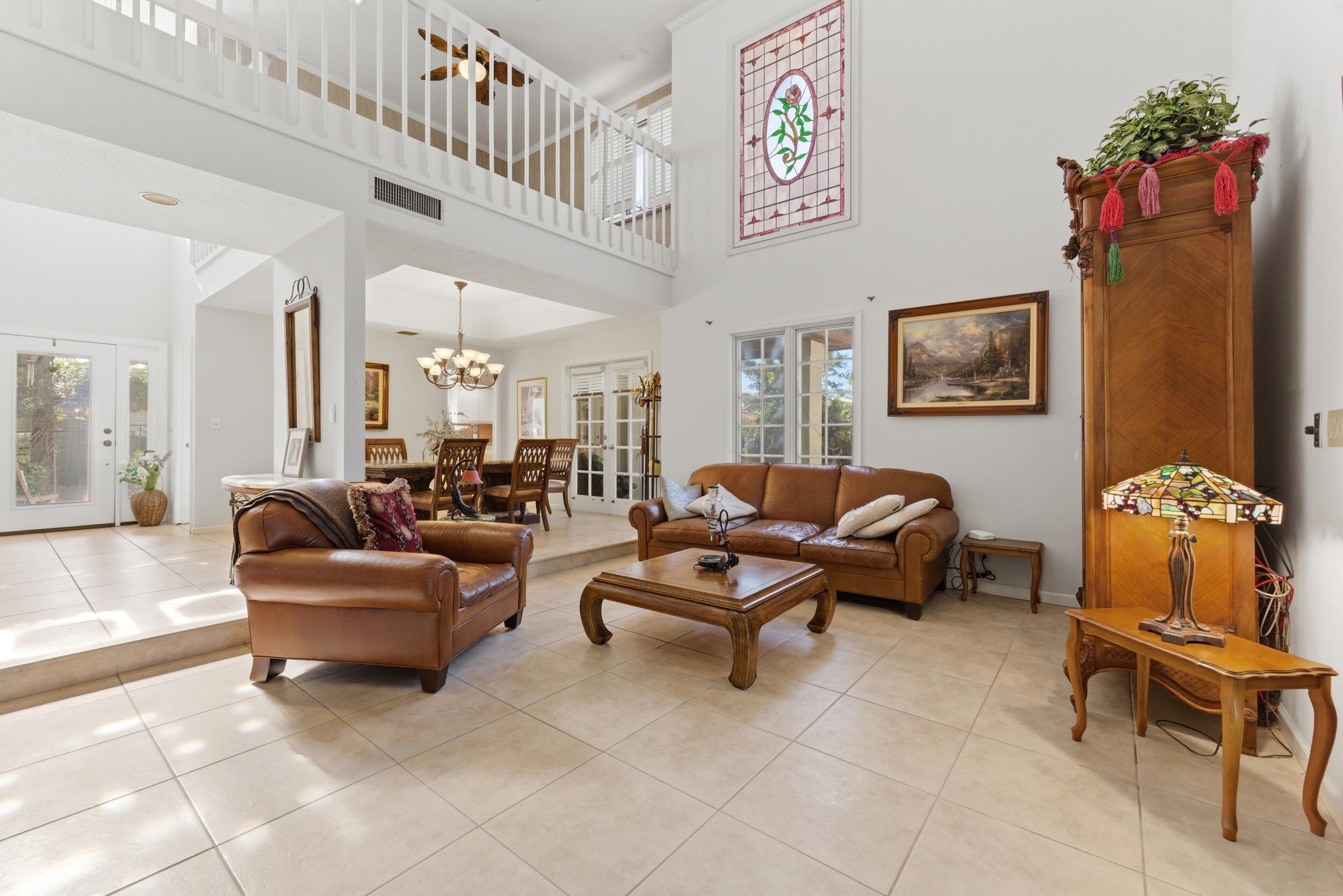 5370 Southeast Merion Way Stuart, FL 34997 - Photo 6 of 32 9_5370_se_merion_way_006