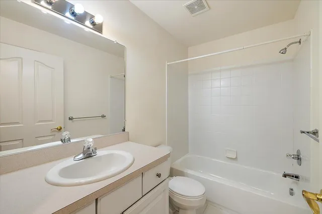 $360,000 | 52559 Sable Drive, Macomb, MI 48042