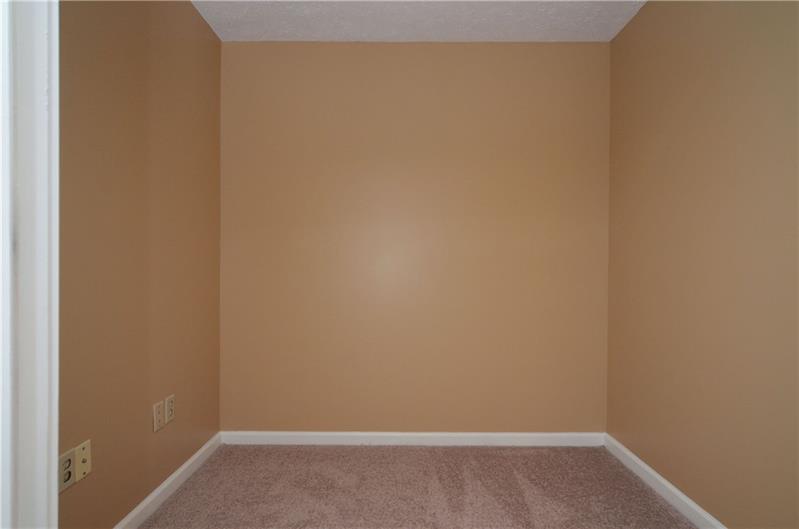 4 Wellington Court McKees Rocks, PA 15136 - Photo 22 of 24 DEN OR MULTI-PURPOSE ROOM CAN BE USED AS A OFFICE, OR PLAY ROOM. THE CHOICE IS YOURS!