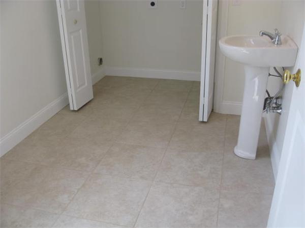 162 Leslie Road Rowley, MA 01969 - Photo 10 of 17 a view of small space