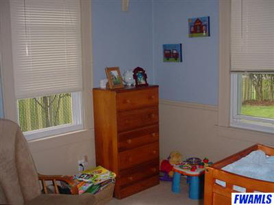 927 Dierkes Street Decatur, IN 46733 - Photo 6 of 13