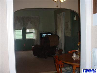 927 Dierkes Street Decatur, IN 46733 - Photo 8 of 13