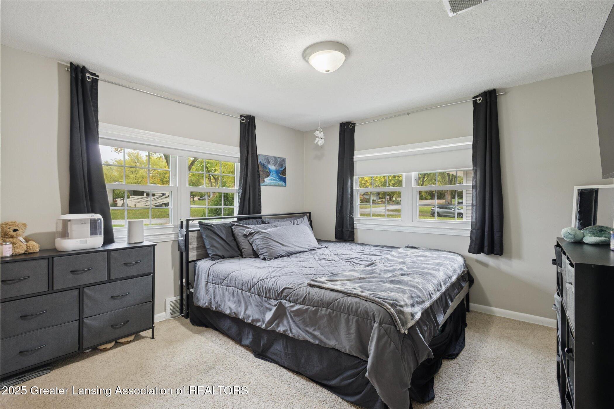 7937 Carlson Road Lansing, MI 48917 - Photo 37 of 62 37-7937-Carlson-Rd-Lansing-MI-48917-Wind
