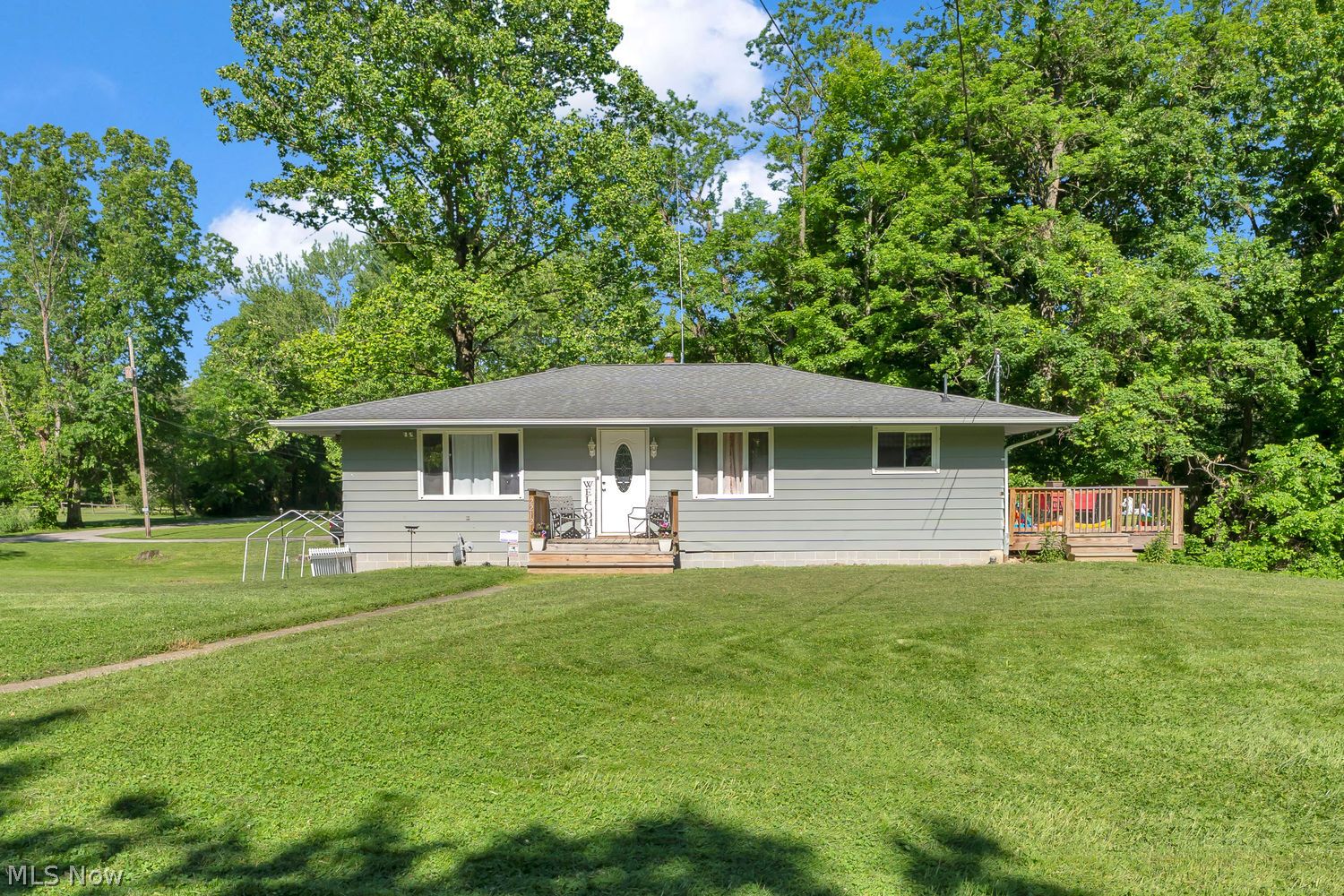 2212 Pleasant Valley Road Vienna, OH 44473 - Photo 1 of 34