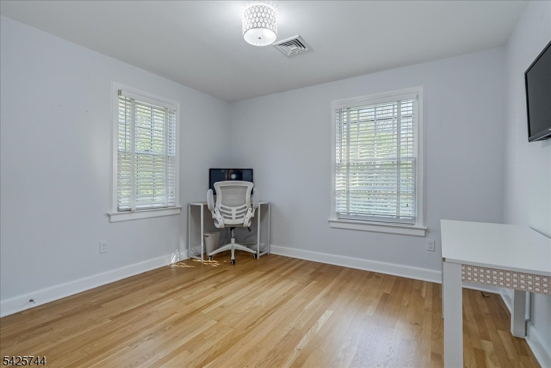 40 Spring Brook Road Morristown, NJ 07960 - Photo 21 of 27