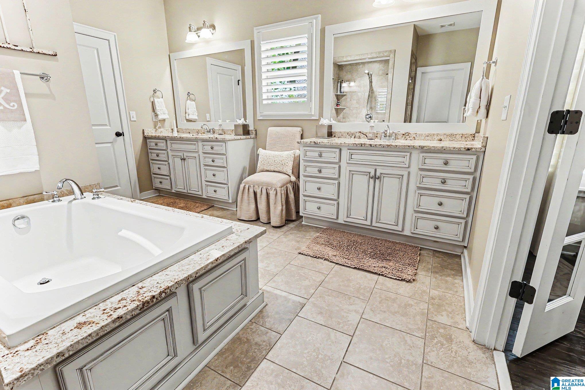 2420 Montauk Road Birmingham, AL 35226 - Photo 14 of 45