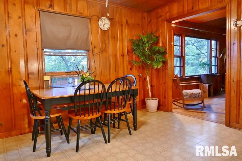 851 Kim Moor Road Peoria, IL 61607 - Photo 9 of 22 Gallery Image 9