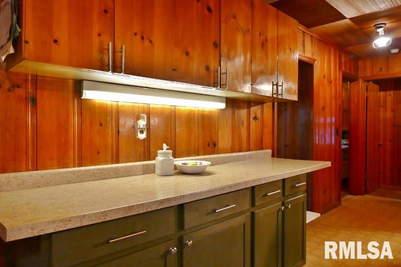 851 Kim Moor Road Peoria, IL 61607 - Photo 10 of 22 Gallery Image 10