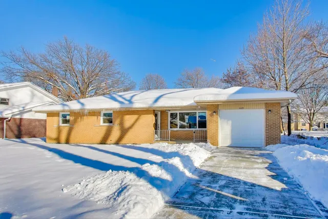 $575,000 | 623 North Benton Street, Palatine, IL 60067