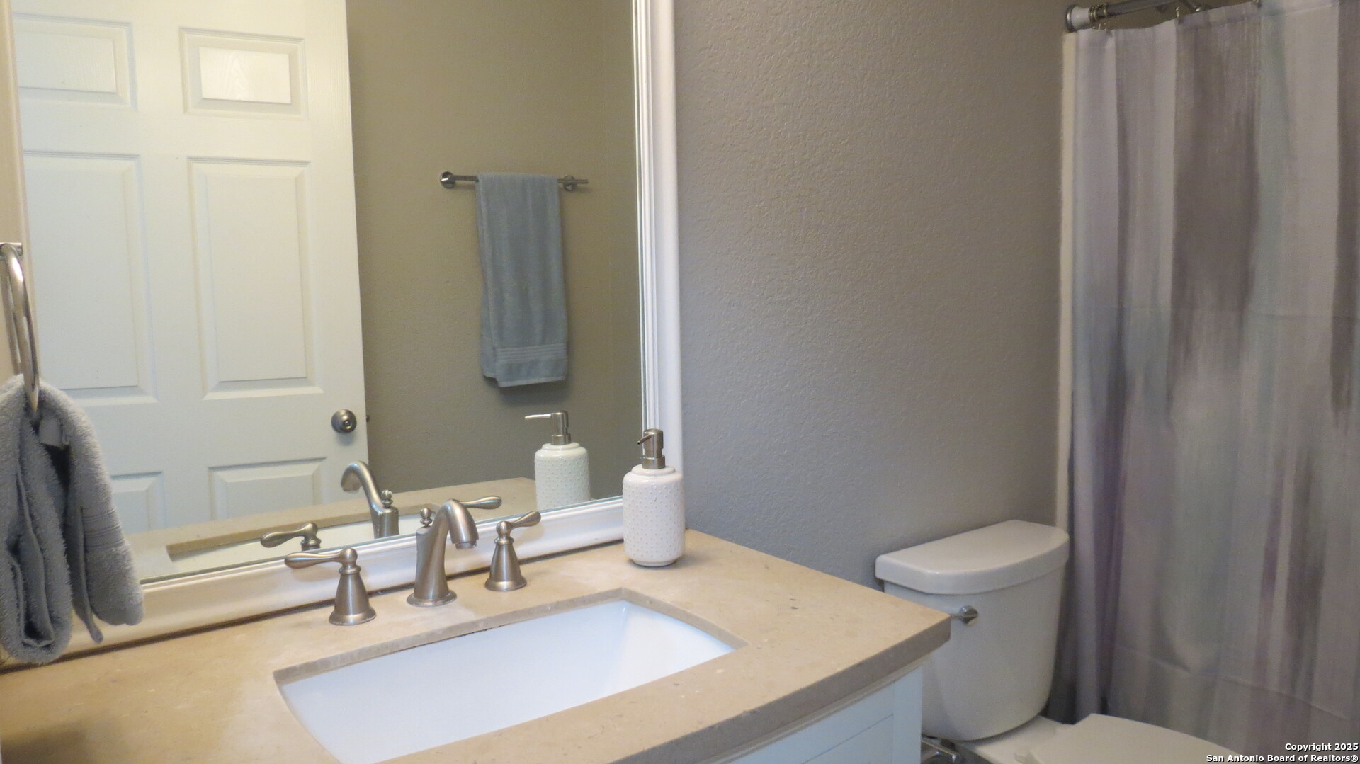 303 North Windy Knoll Drive Devine, TX 78016 - Photo 14 of 14