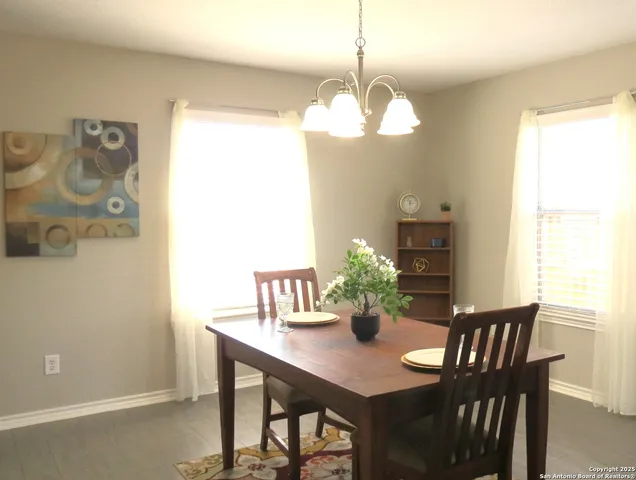 $245,000 | 303 North Windy Knoll Drive, Devine, TX 78016