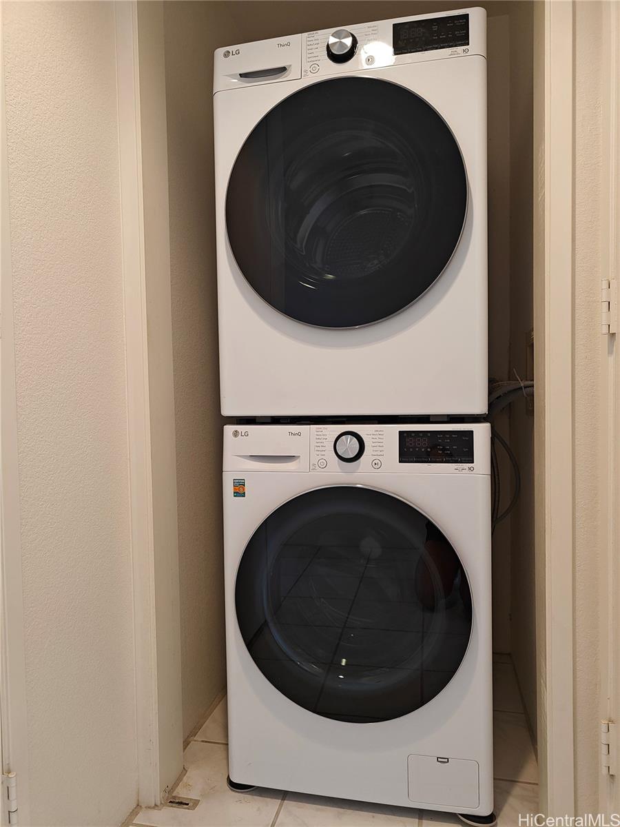 3054 Ala Poha Place, Unit 2005 Honolulu, HI 96818 - Photo 17 of 22 a close up view of a washer and dryer