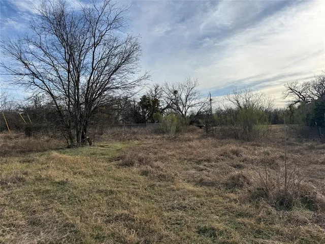 $11,000 | 5651 Black Pine Circle, Granbury, TX 76048