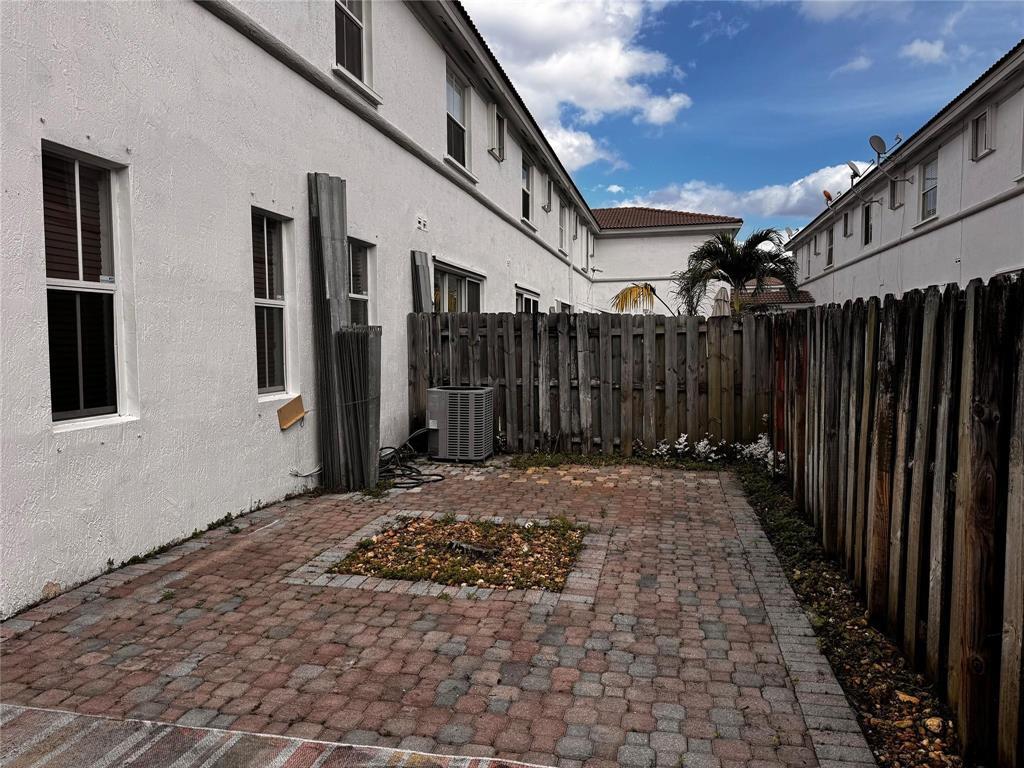 15746 Southwest 41st Street Miramar, FL 33027 - Photo 4 of 20 a view of a front door