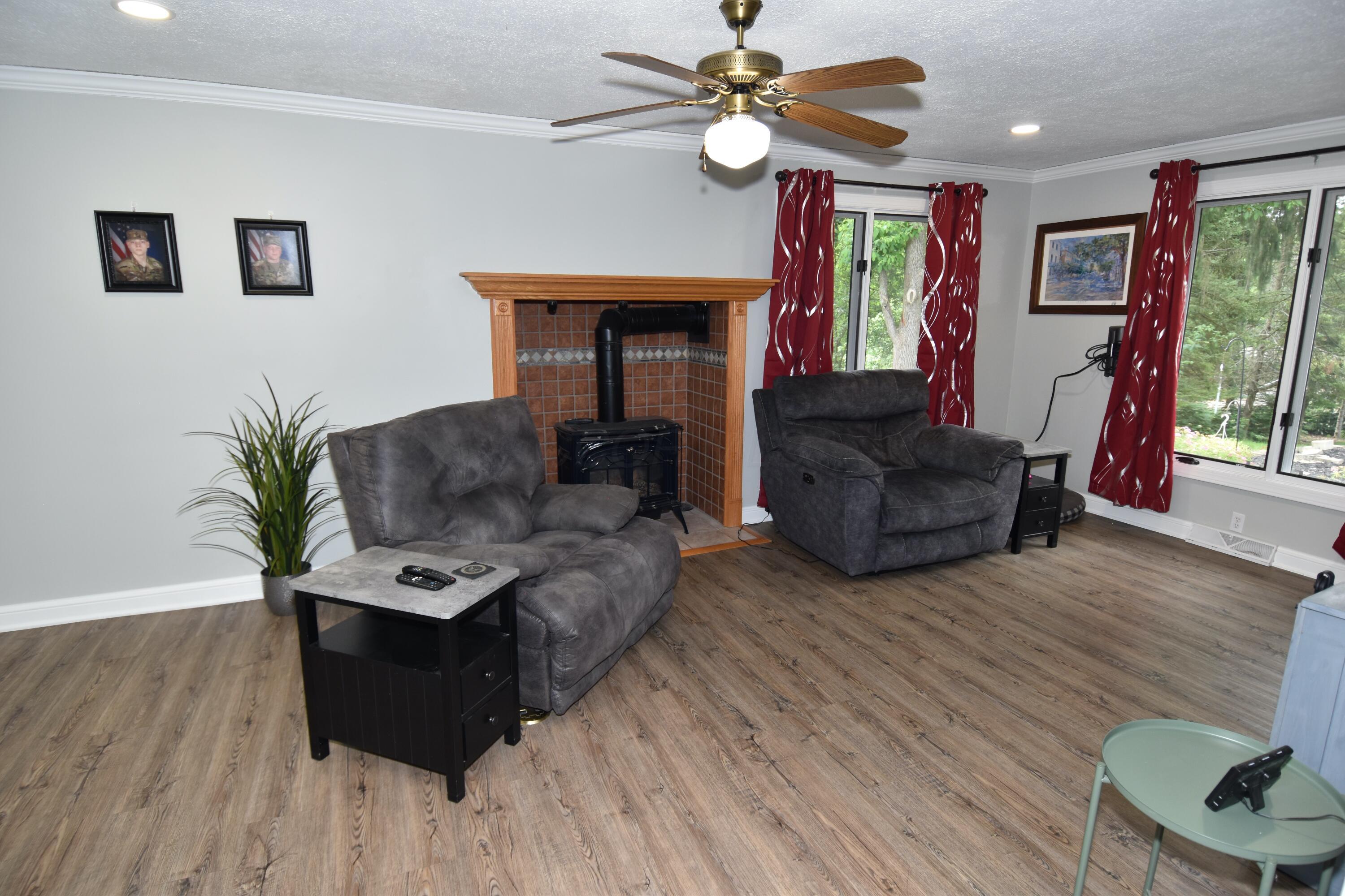 15 Tow Path Road Granville, OH 43023 - Photo 30 of 79 Family Room with Wood Stove