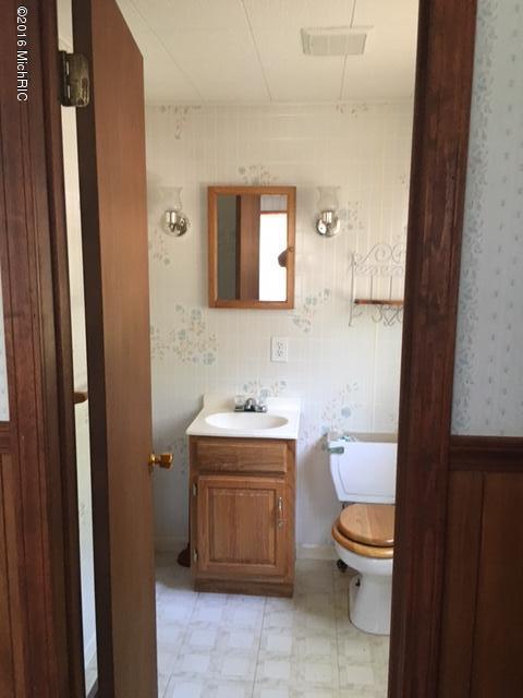 3720 Dilling Road Brethren, MI 49619 - Photo 10 of 18 IMG_1539