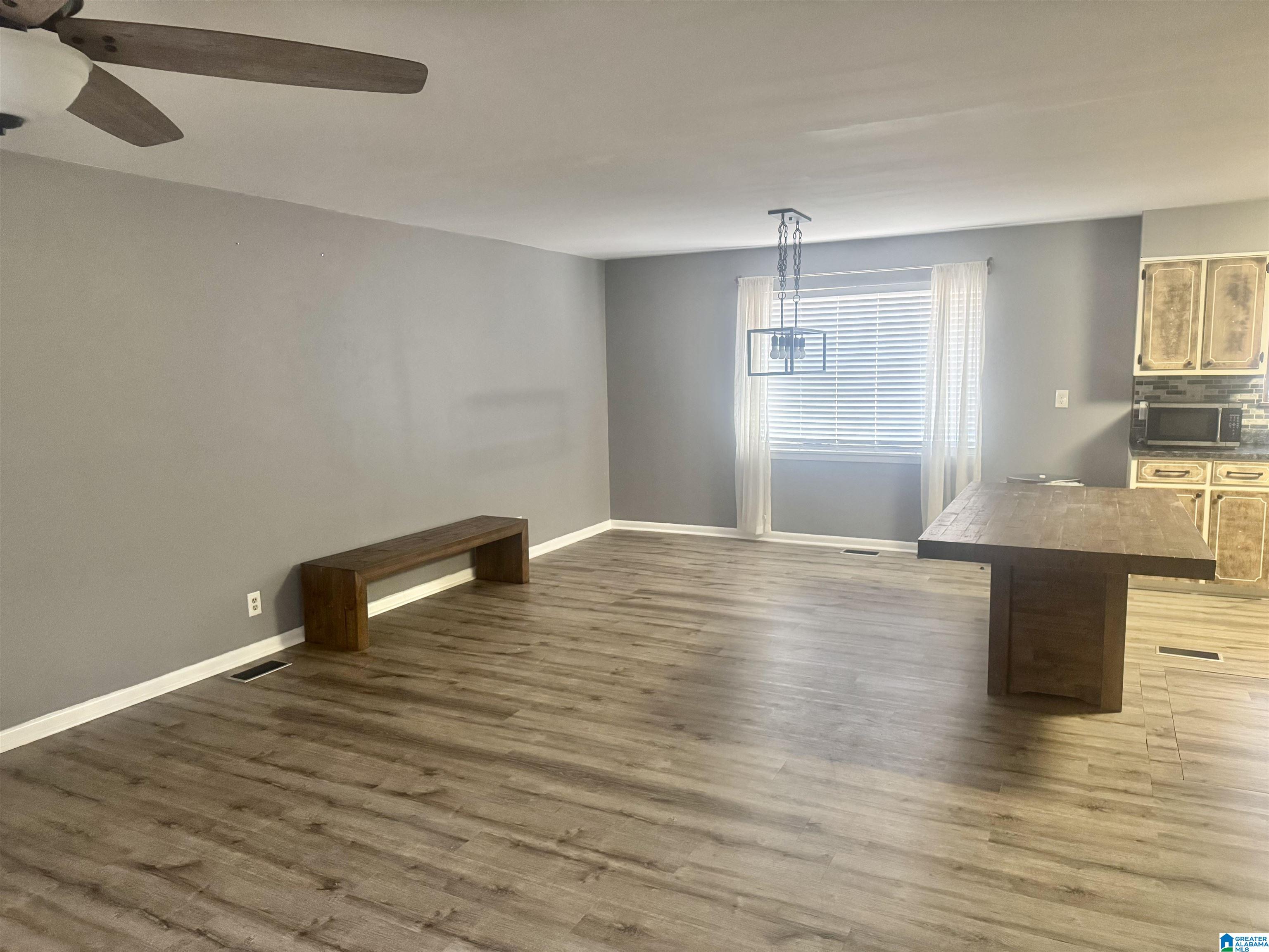 383 Center Point Road Sylacauga, AL 35151 - Photo 13 of 38