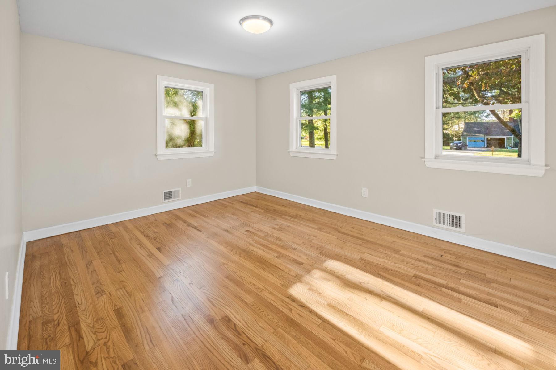 12 Lochatong Road Ewing, NJ 08628 - Photo 27 of 45