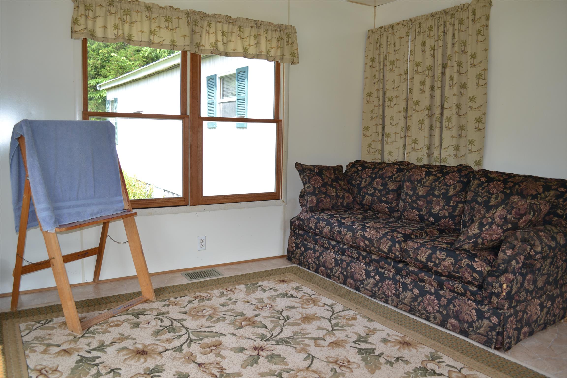 120 Rankin Road Hartsville, TN 37074 - Photo 20 of 20 HAS HAS BEDROOM/OFFICE; CARPET FLOOR COVERING