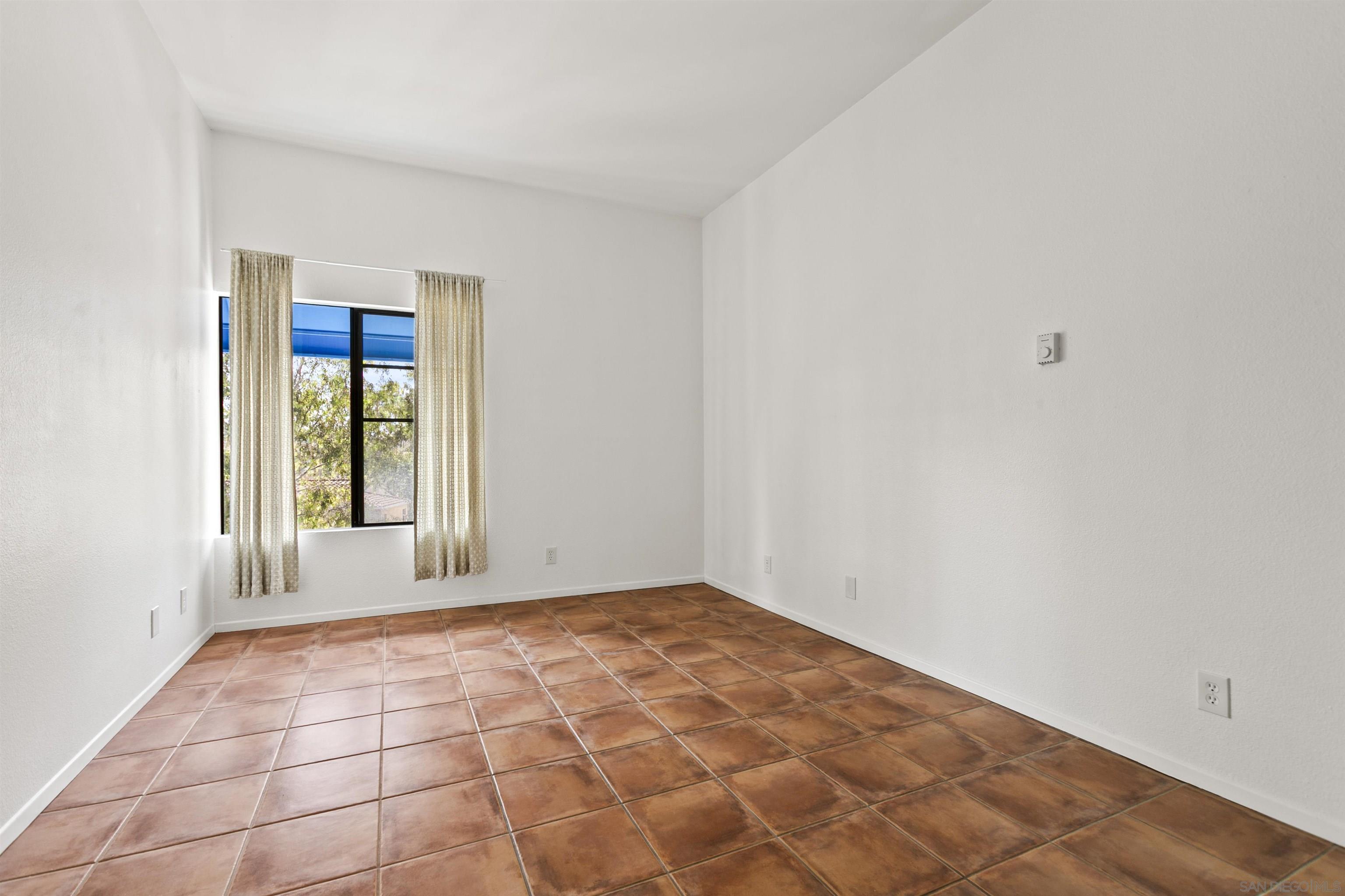 8328 Regents Road San Diego, CA 92122 - Photo 13 of 23