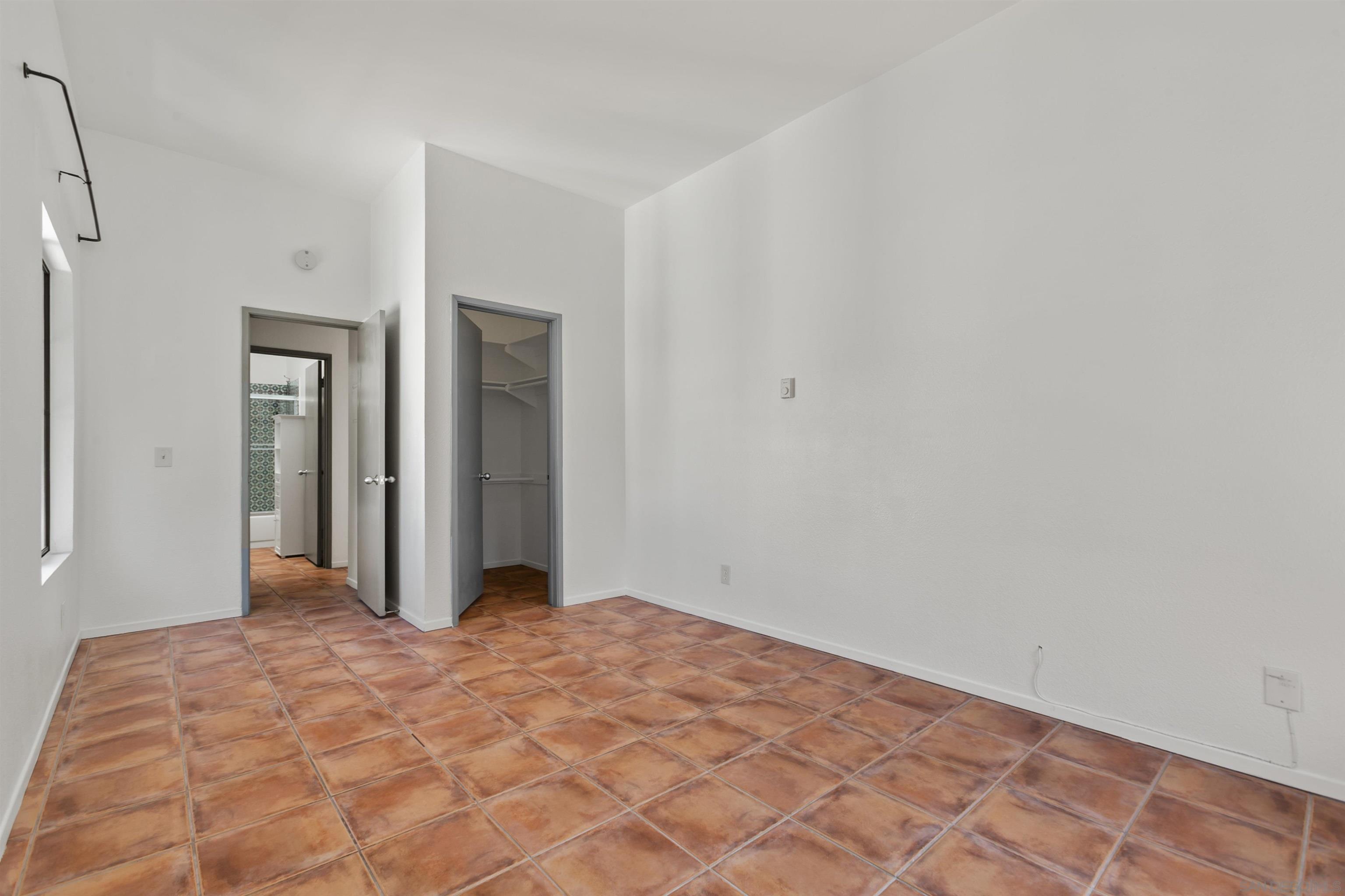 8328 Regents Road San Diego, CA 92122 - Photo 14 of 23
