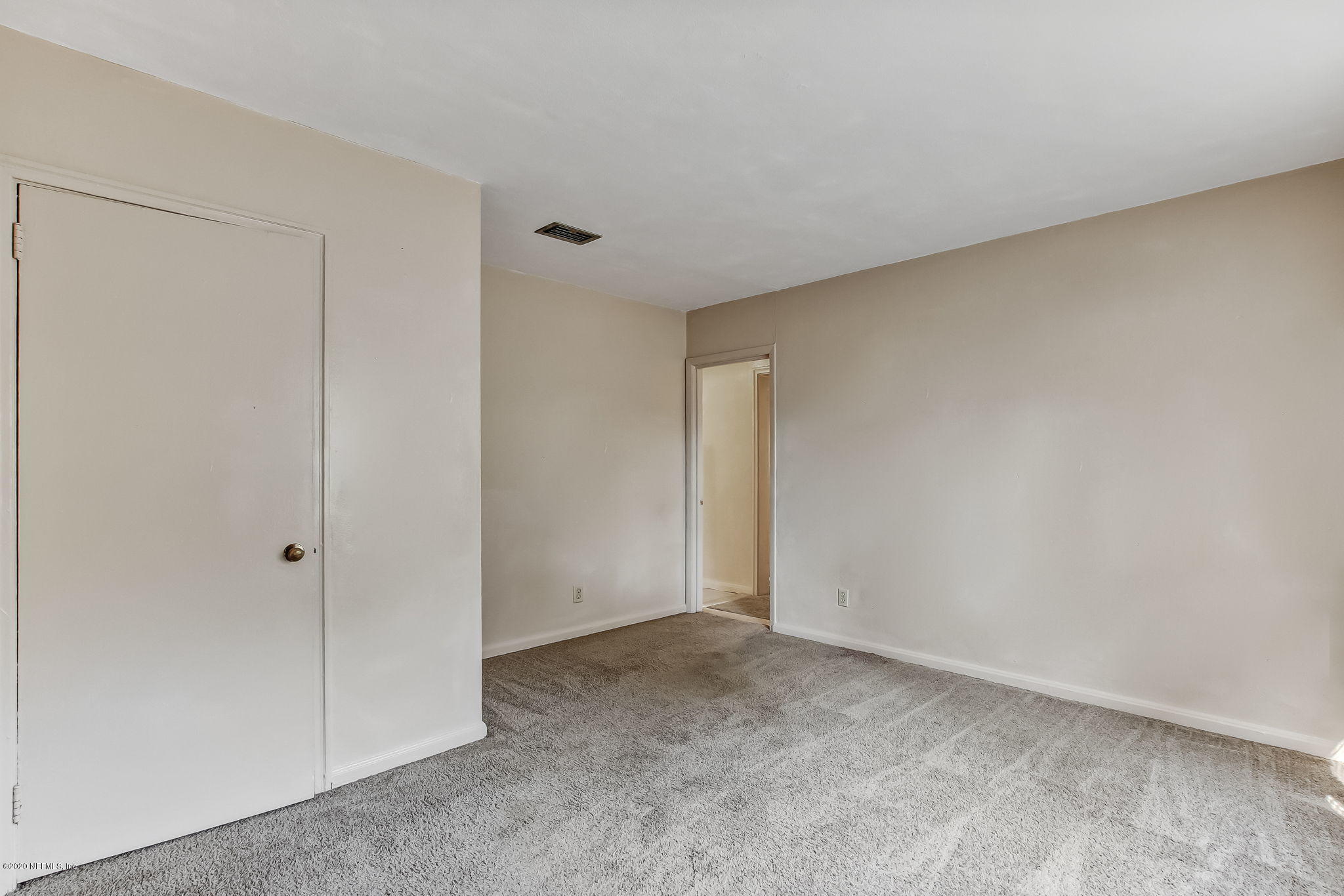 6815 King Arthur Road Jacksonville, FL 32211 - Photo 20 of 32 a view of an empty room