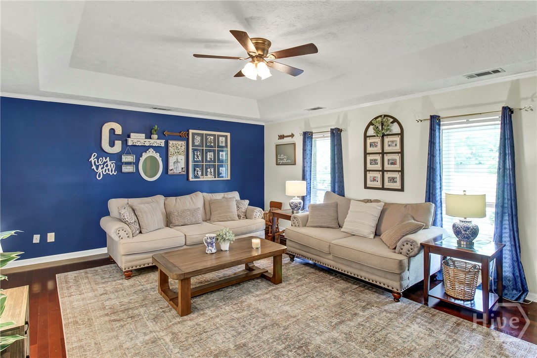 137 Scholar Road Guyton, GA 31312 - Photo 7 of 31 Living Room