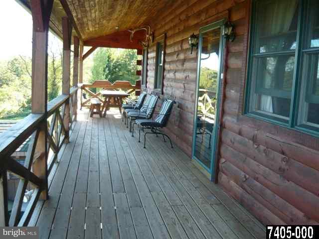 11086 Gipe Road Brogue, PA 17309 - Photo 3 of 25 Gallery Image 3