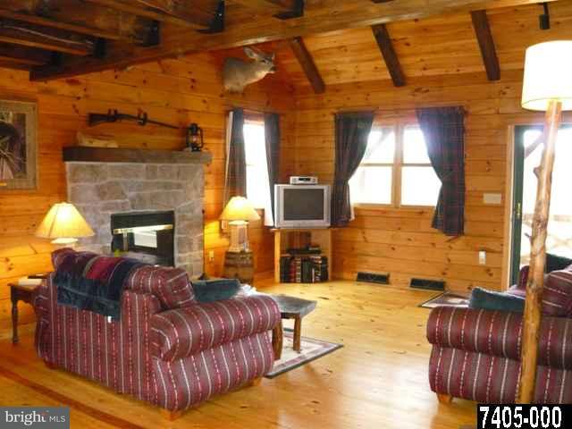 11086 Gipe Road Brogue, PA 17309 - Photo 6 of 25 Gallery Image 6