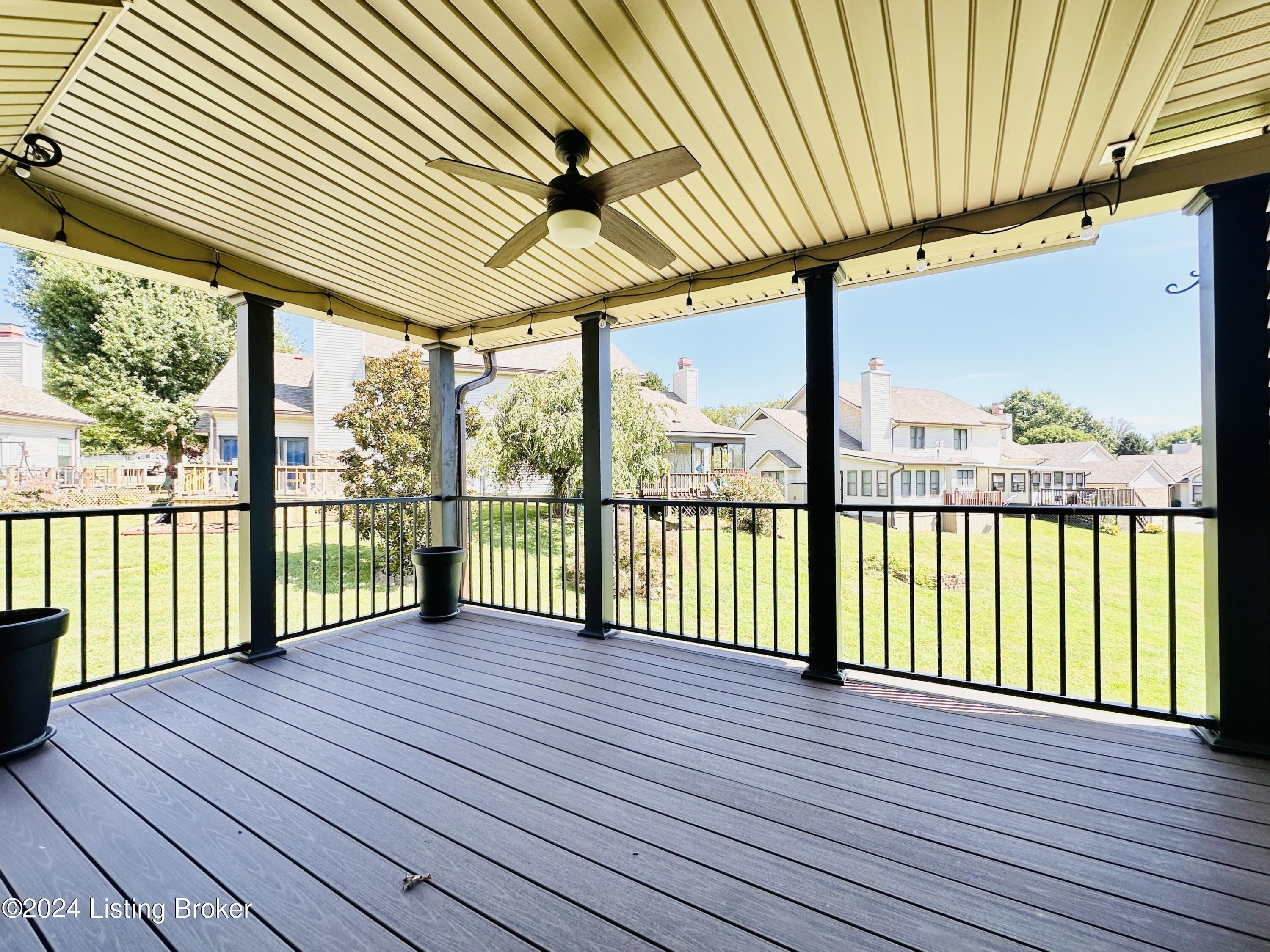 311 Sunbeam Road Leitchfield, KY 42754 - Photo 16 of 61 Back deck-1