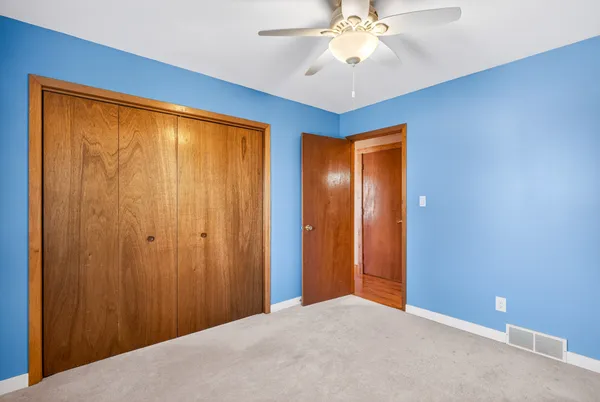 $259,900 | 122 Park Avenue, Charlotte, IA 52731