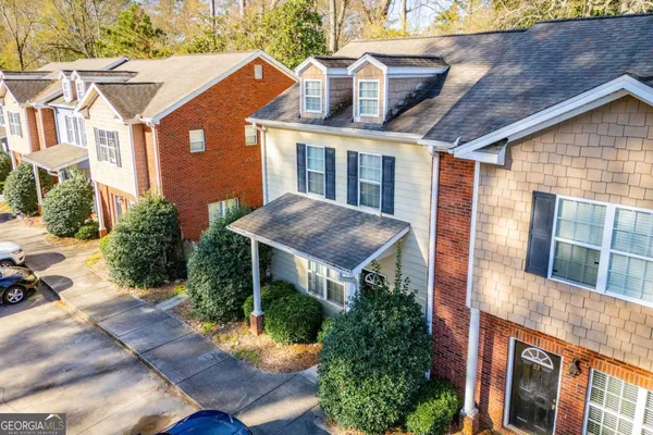$145,000 | 145 Bowen Street, Unit B4, Carrollton, GA 30117