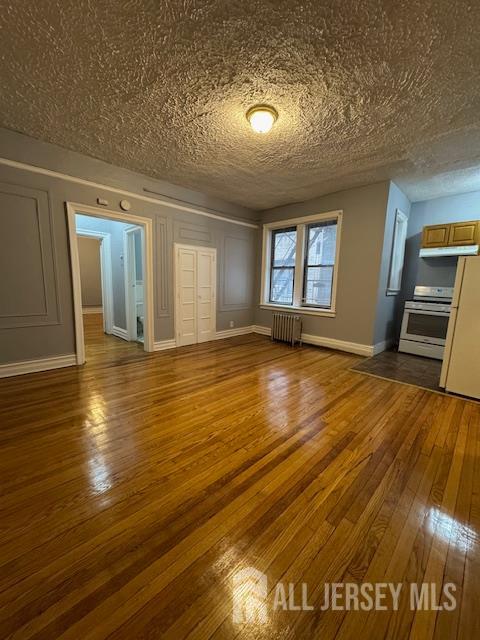 1116 Anna Street, Unit 2D Elizabeth, NJ 07201 - Photo 2 of 8