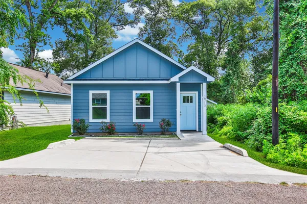 $1,475 | 16713 East Ivanhoe Street, Montgomery, TX 77316
