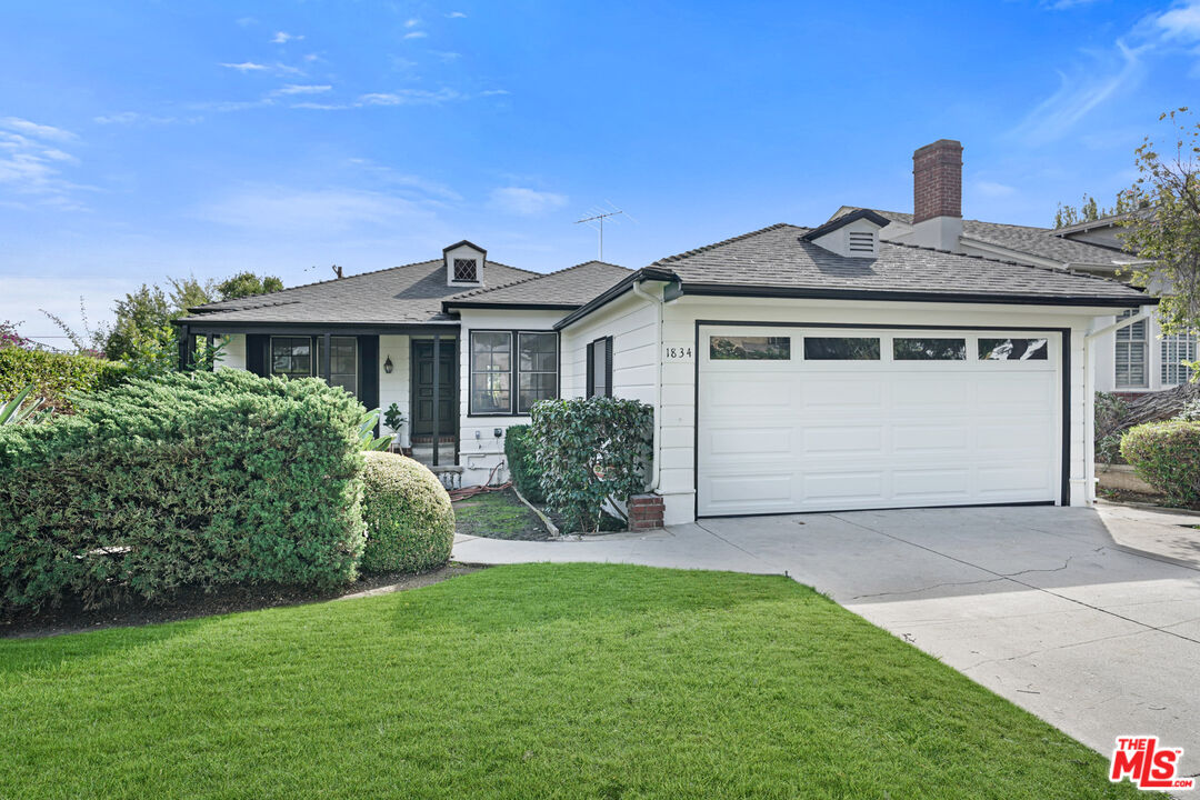 1834 Preuss Road Los Angeles, CA 90035 - Photo 2 of 25 Gallery Image 2