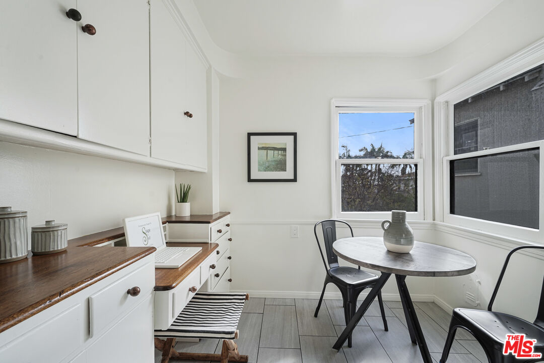 1834 Preuss Road Los Angeles, CA 90035 - Photo 11 of 25 Gallery Image 11
