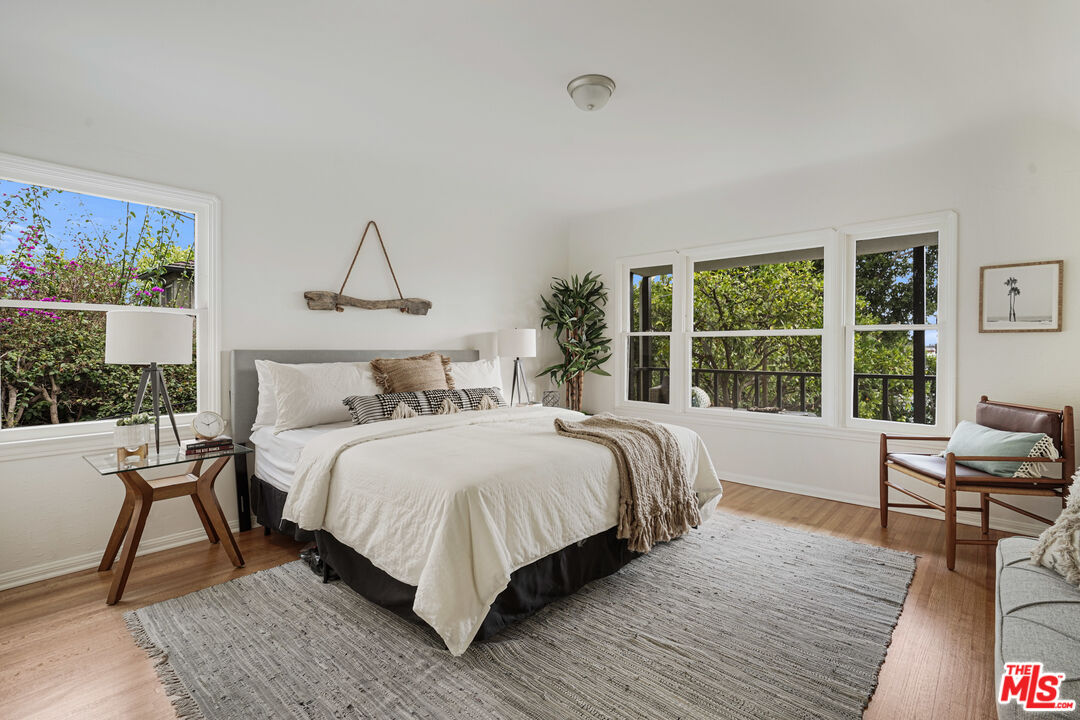 1834 Preuss Road Los Angeles, CA 90035 - Photo 14 of 25 Gallery Image 14