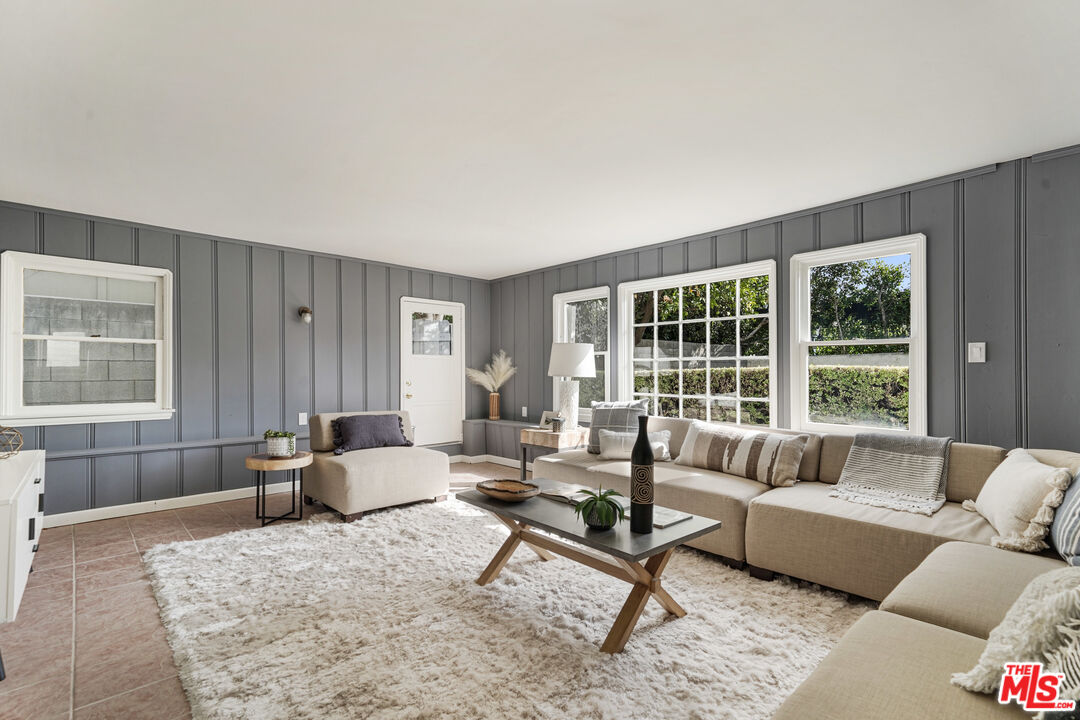 1834 Preuss Road Los Angeles, CA 90035 - Photo 20 of 25 Gallery Image 20