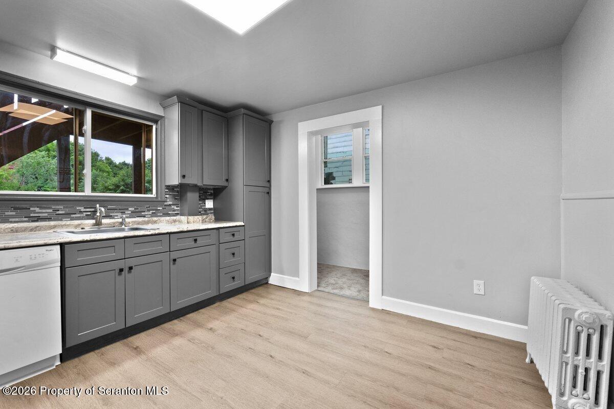 924-926 Green Ridge Street Scranton, PA 18509 - Photo 8 of 37 DSC02982